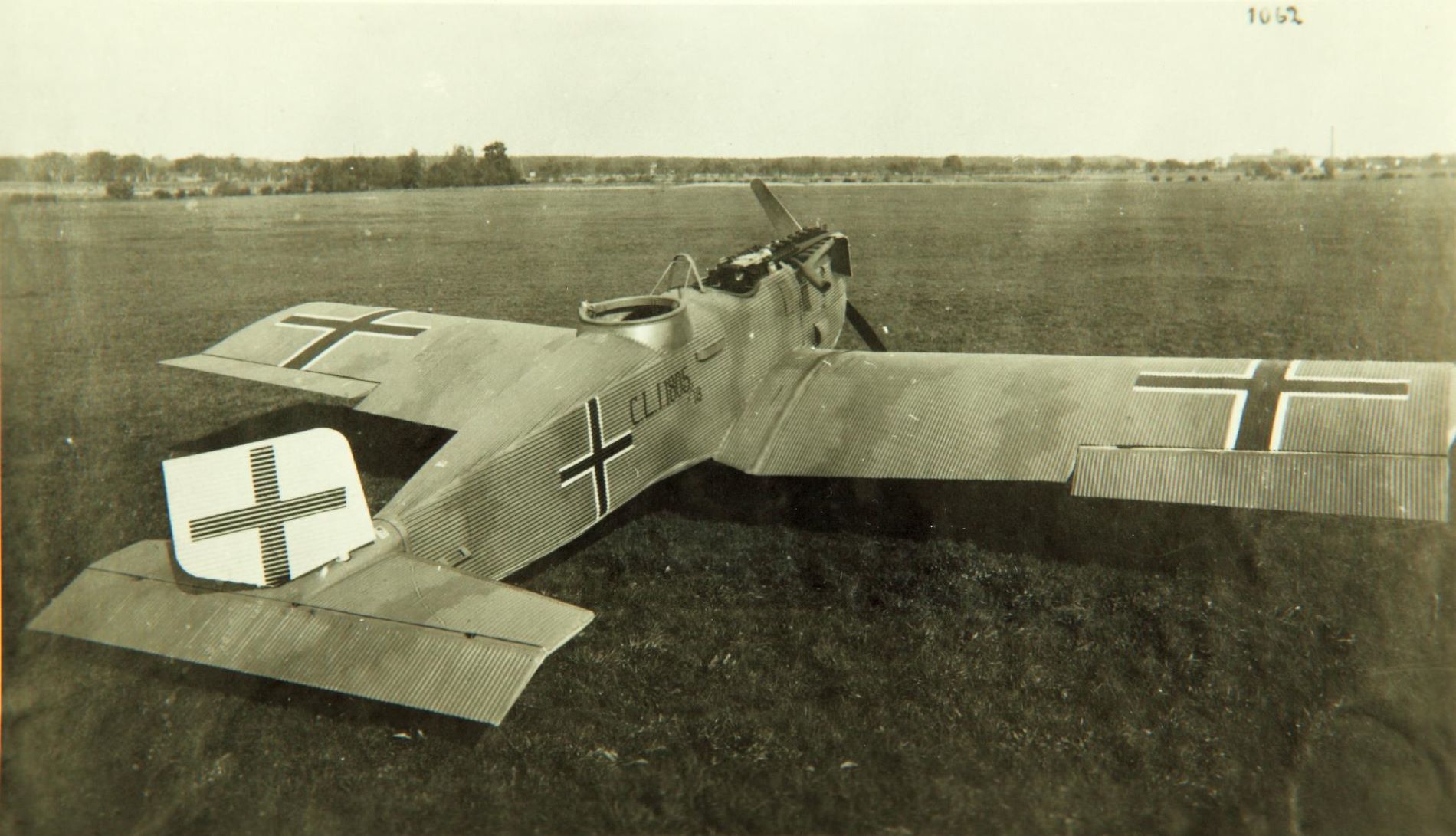 LE PREMIER VOL D&rsquo;UN AVION ENTIÈREMENT MÉTALLIQUE