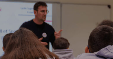 Des WEBINAIRES proposées par le clemi national Des WEBINAIRES proposées par le clemi national