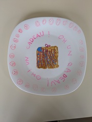 A table, les assiettes !